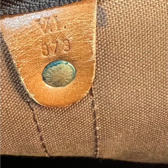 Vintage Louis Vuitton keepal 45 - Picture 2 of 16